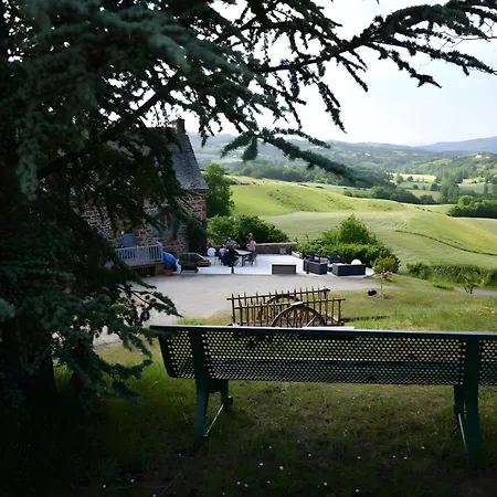 Bed and Breakfast Sans Chichi Et Table Escandolieres